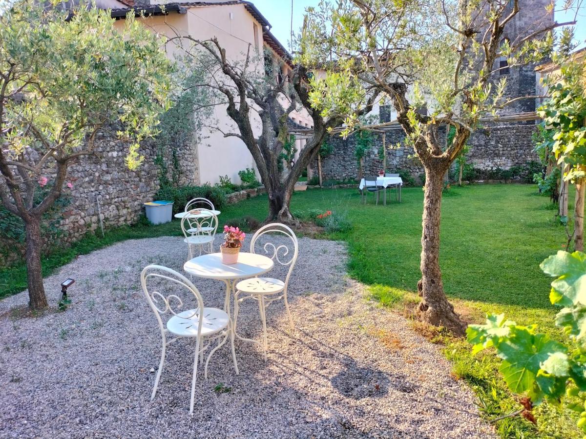 Badia Giulia Prestigious Historical B&B, Camaiore - Adults Only - No Pets Zewnętrze zdjęcie