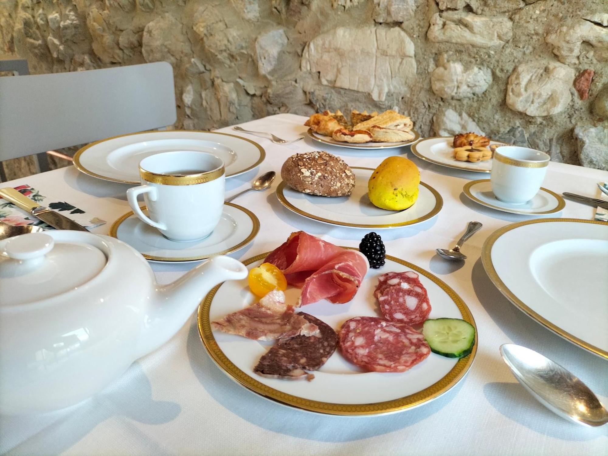 Badia Giulia Prestigious Historical B&B, Camaiore - Adults Only - No Pets Zewnętrze zdjęcie