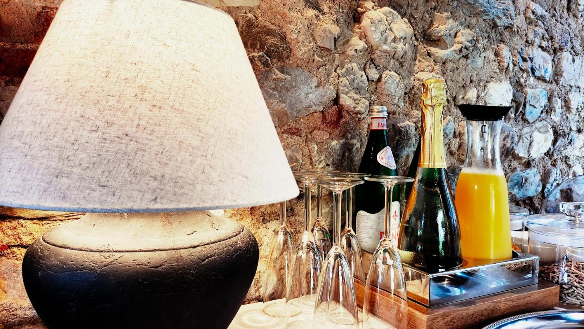 Badia Giulia Prestigious Historical B&B, Camaiore - Adults Only - No Pets Zewnętrze zdjęcie